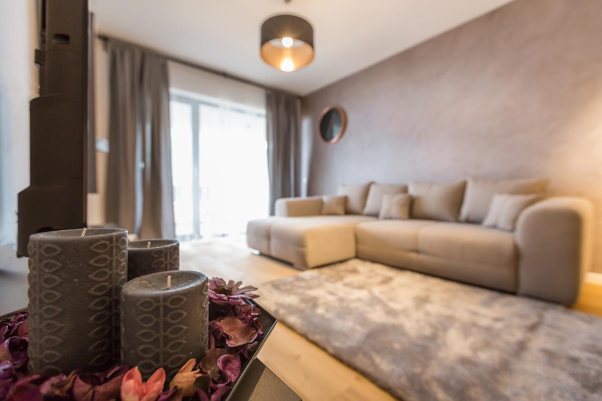 Cosmopolit Booking Brasov Luaran gambar